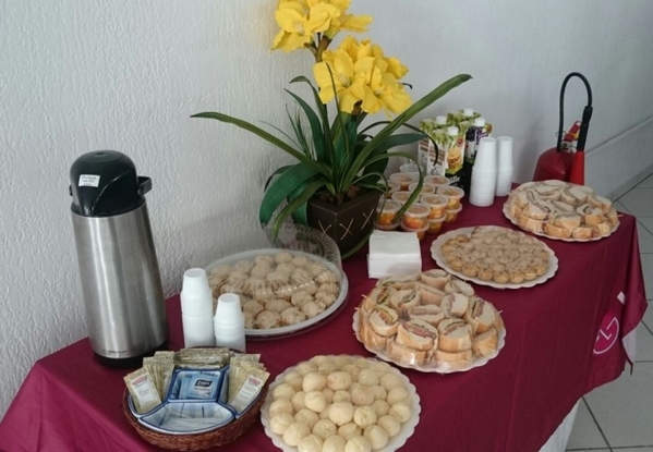 Café da Manhã para 50 Pessoas Cidade Nova - Café da Manhã Corporativo para Reunião