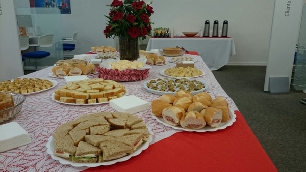 Café da Manhã para Empresa Preço Vale dos Cebrantes - Café da Manhã para Empresa