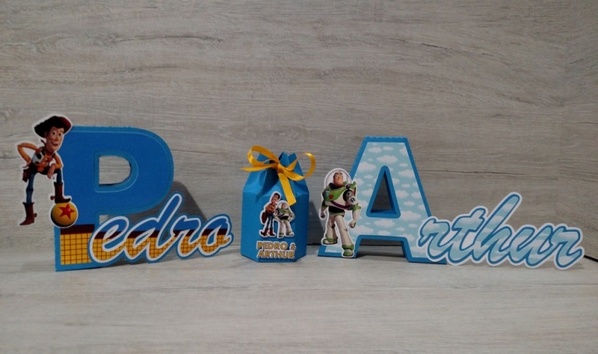 Quanto Custa Personalizado para Aniversário Jardim Santa Adélia - Personalizados em Papel e Plástico